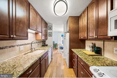 1901 John F Kennedy Boulevard #1618, Philadelphia, PA 19103 - Photo 2