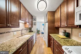 1901 John F Kennedy Blvd, Philadelphia, PA 19103 - Photo 2