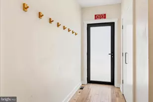 1320 Annin St, Philadelphia, PA 19147 - Photo 4