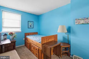 9888 Garvey Dr, Philadelphia, PA 19114 - Photo 16