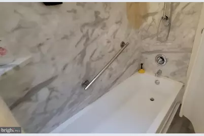 5803 Cedar Avenue, Philadelphia, PA 19143 - Photo 16