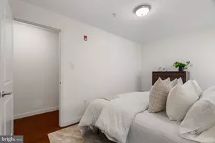 802 N 16th St, Philadelphia, PA 19130 - Photo 12