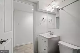 802 N 16th St, Philadelphia, PA 19130 - Photo 26