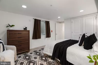 802 N 16th Street, Philadelphia, PA 19130 - Photo 28