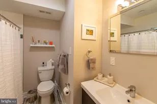 911 S 20th St, Philadelphia, PA 19146 - Photo 26