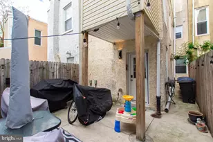 911 S 20th St, Philadelphia, PA 19146 - Photo 18