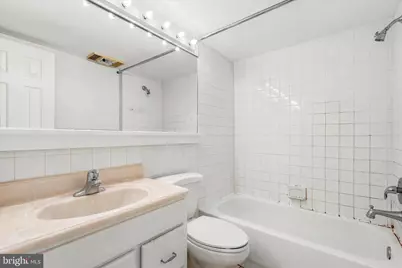 238 S 8th Street #3, Philadelphia, PA 19107 - Photo 14