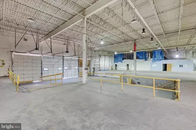 6900 Lindbergh Blvd, Philadelphia, PA 19142 - Photo 14