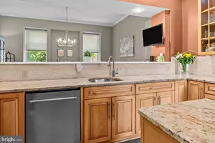 1518 Mt Vernon St, Philadelphia, PA 19130 - Photo 6