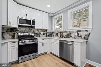 1912 Hoffman Street, Philadelphia, PA 19145 - Photo 6