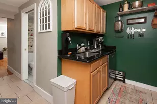 2165 E Susquehanna Ave, Philadelphia, PA 19125 - Photo 10