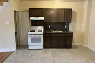 4602 Hurley St, Philadelphia, PA 19120 - Photo 2
