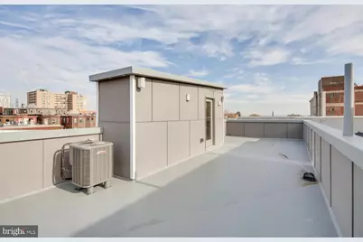 909 N 15th Street #B, Philadelphia, PA 19130 - Photo 22