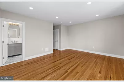 1023 E Haines Street, Philadelphia, PA 19138 - Photo 16