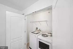 2211 Roma Dr, Philadelphia, PA 19145 - Photo 30