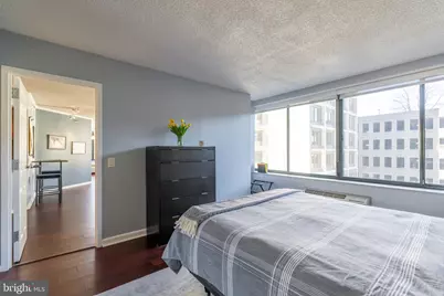 2001 Hamilton Street #401, Philadelphia, PA 19130 - Photo 16