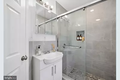 2542 W York Street, Philadelphia, PA 19132 - Photo 12