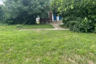 412 E Walnut Ln, Philadelphia, PA 19144 - Photo 2