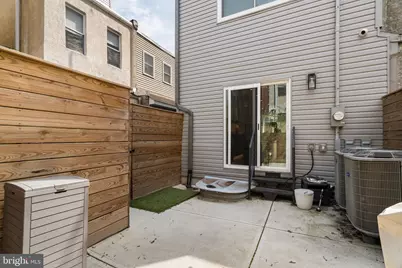 2409 Oakford Street, Philadelphia, PA 19146 - Photo 16
