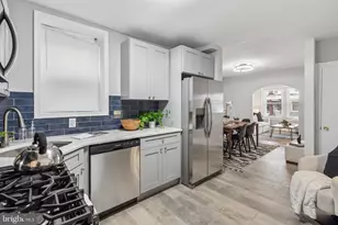 277 W Wellens St, Philadelphia, PA 19120 - Photo 12