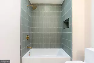 1437 S 8th St, Philadelphia, PA 19147 - Photo 34