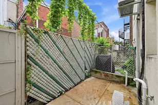 1207 S Marshall St, Philadelphia, PA 19147 - Photo 14