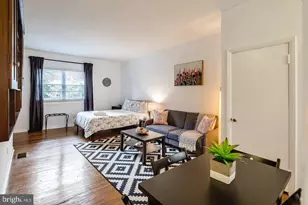 2013 Waverly St, Philadelphia, PA 19146 - Photo 4