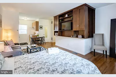 2013 Waverly Street, Philadelphia, PA 19146 - Photo 8
