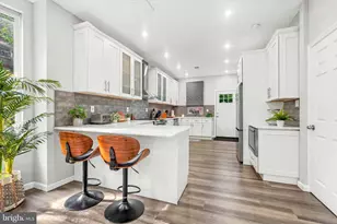 1319 W Wyoming Ave, Philadelphia, PA 19140 - Photo 6