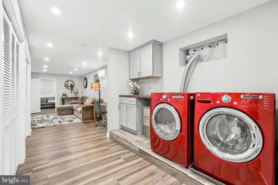 1319 W Wyoming Avenue, Philadelphia, PA 19140 - Photo 12