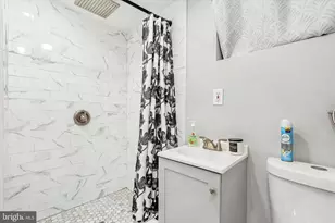 1319 W Wyoming Ave, Philadelphia, PA 19140 - Photo 10