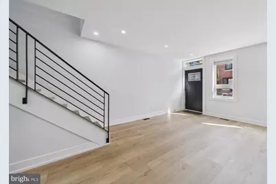 2229 Oakford Street, Philadelphia, PA 19146 - Photo 2