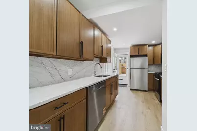 2229 Oakford Street, Philadelphia, PA 19146 - Photo 4