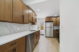 2229 Oakford St, Philadelphia, PA 19146 - Photo 4