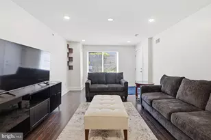 1952 N 6th St, Philadelphia, PA 19122 - Photo 10
