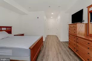 1952 N 6th St, Philadelphia, PA 19122 - Photo 12