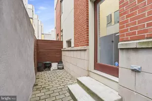 800 Montrose St, Philadelphia, PA 19147 - Photo 24