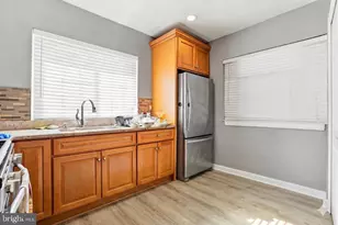 1421 W Fisher Ave, Philadelphia, PA 19141 - Photo 12