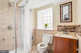 1421 W Fisher Ave, Philadelphia, PA 19141 - Photo 14