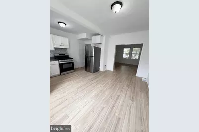 2524 Bonaffon Street, Philadelphia, PA 19142 - Photo 4