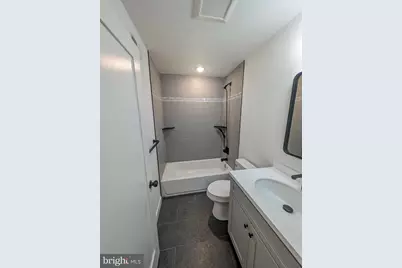 3639 Earp Street, Philadelphia, PA 19146 - Photo 12