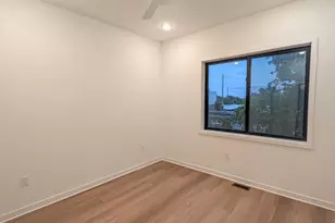 3639 Earp St, Philadelphia, PA 19146 - Photo 10
