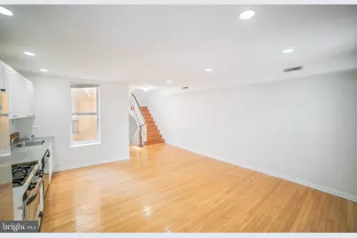 126 W Laurel Street #2, Philadelphia, PA 19123 - Photo 4