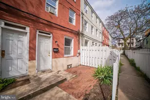 1305 N Lawrence St, Philadelphia, PA 19122 - Photo 2