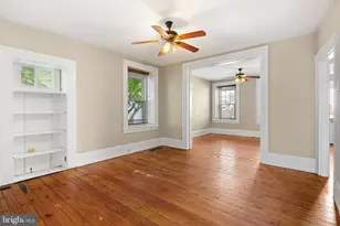 161 Hermitage St, Philadelphia, PA 19127 - Photo 6