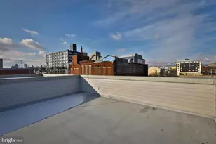 962 N 8th St, Philadelphia, PA 19123 - Photo 2