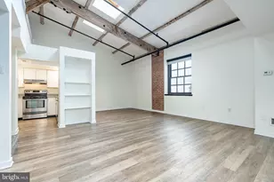 303 Vine St, Philadelphia, PA 19106 - Photo 2