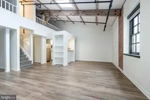 303 Vine St, Philadelphia, PA 19106 - Photo 1