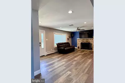 3737 President Street, Philadelphia, PA 19114 - Photo 16