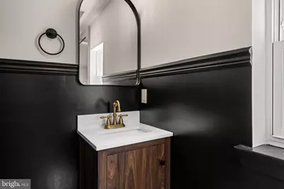814 Belgrade Street, Philadelphia, PA 19125 - Photo 12